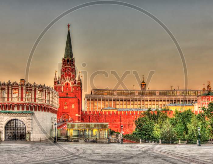 Entrance To Moscow Kremlin - Russia