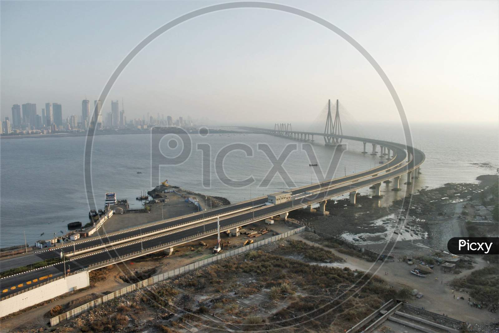 An aerial view of the deserted Bandra-Worli Sealink during a 14-hour long curfew to limit the spreading of coronavirus disease (COVID-19) in the country, in Mumbai, India on March 22, 2020.