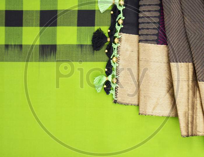 Sari - Green Color Check Silk Saris With Exquisite Golden Border
