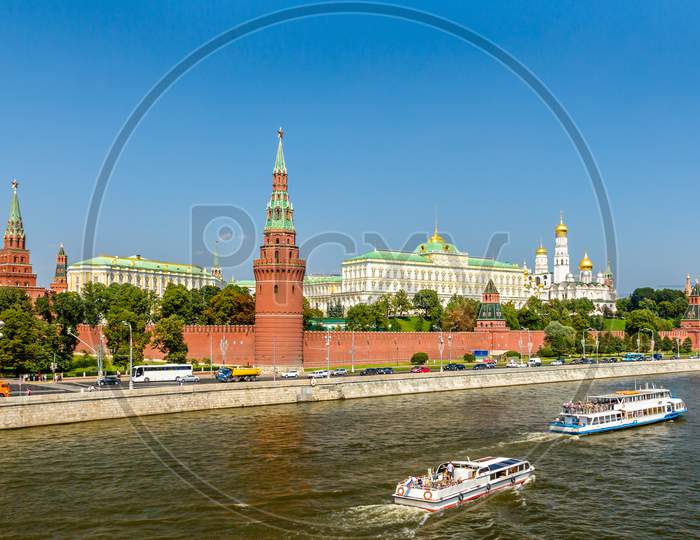 Panorama Of Moscow Kremlin With The Moskva River - Russia