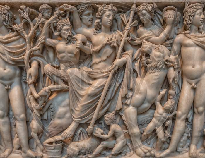 Marble sarcophagus with the Triumph of Dionysos and the Seasons in The Metropolitan museum of Art in NYC