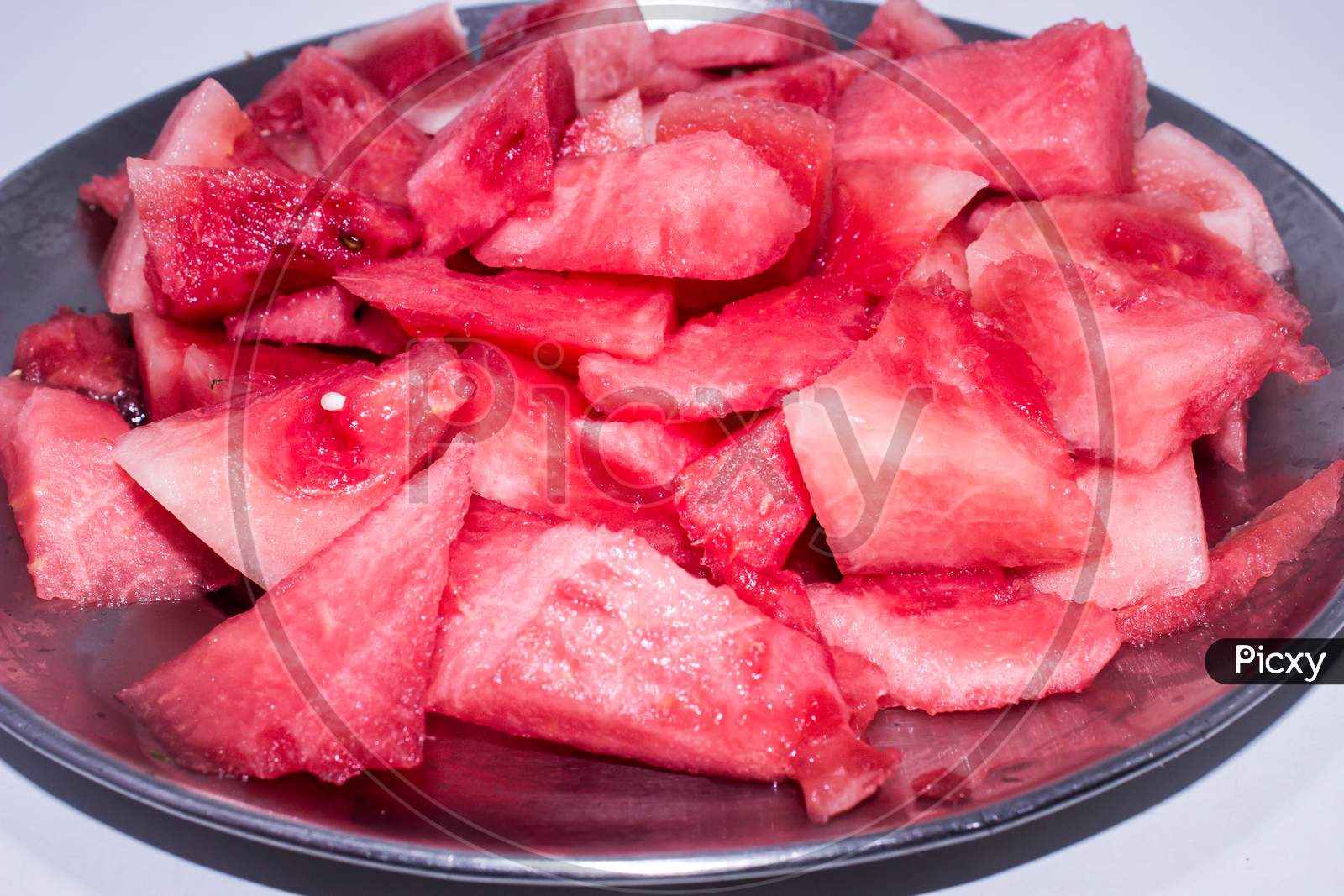 A picture of watermelon slices