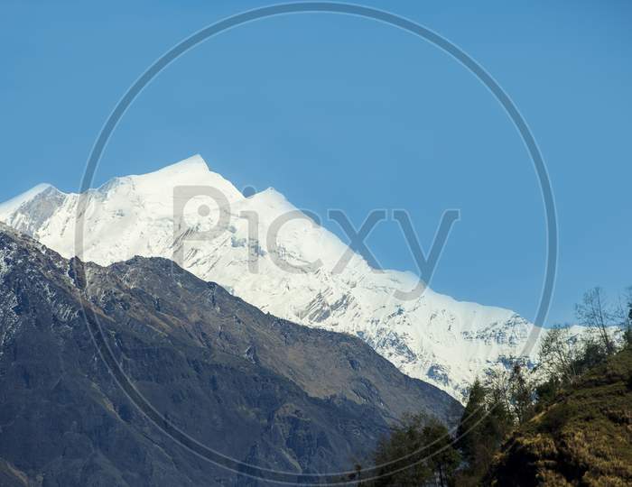 Beautiful landscape   view  of Annapurna  himalaya