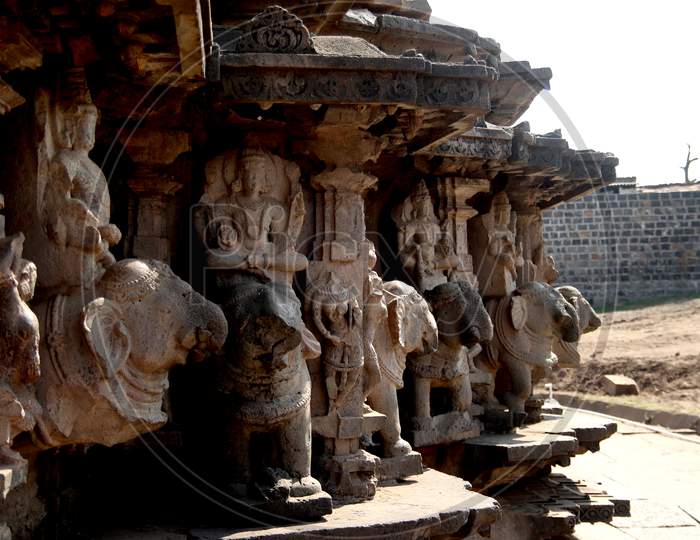 Lord shiva temple in khidrapur