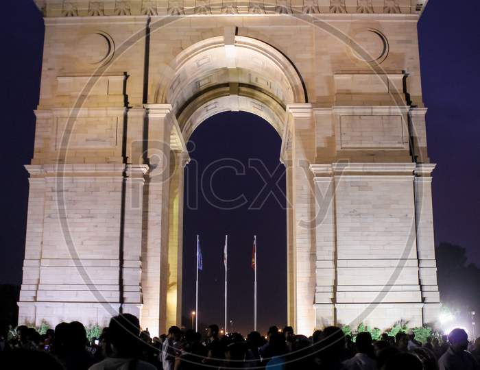 India Gate, New Delhi, March-2019: It Is A Triumphal Arch Architectural Style War Memorial Designed By Sir Edwin Lutyens To 82,000 Soldiers Of The Indian Army Who Died In The First World War