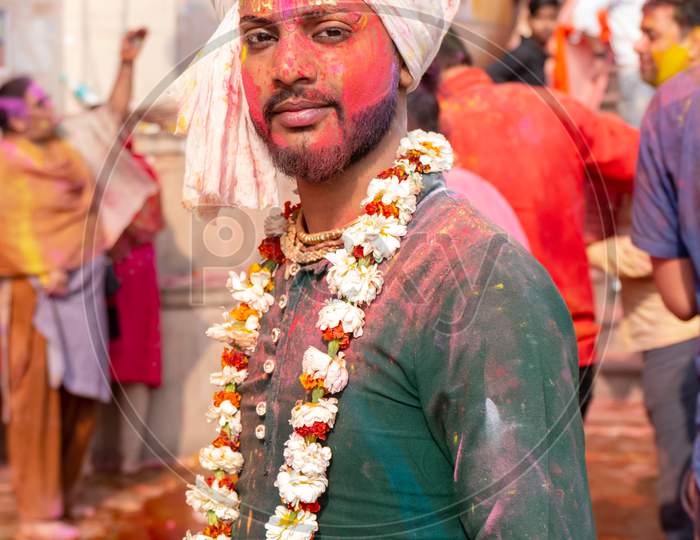 Colorful Holi festival at Barsana
