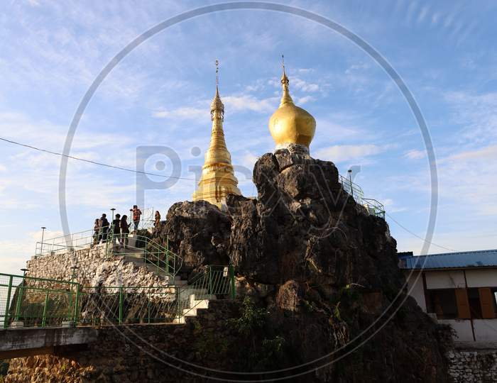 GOLDEN ROCK Pagoda, Kyite Htee Yoe, Myanmar.