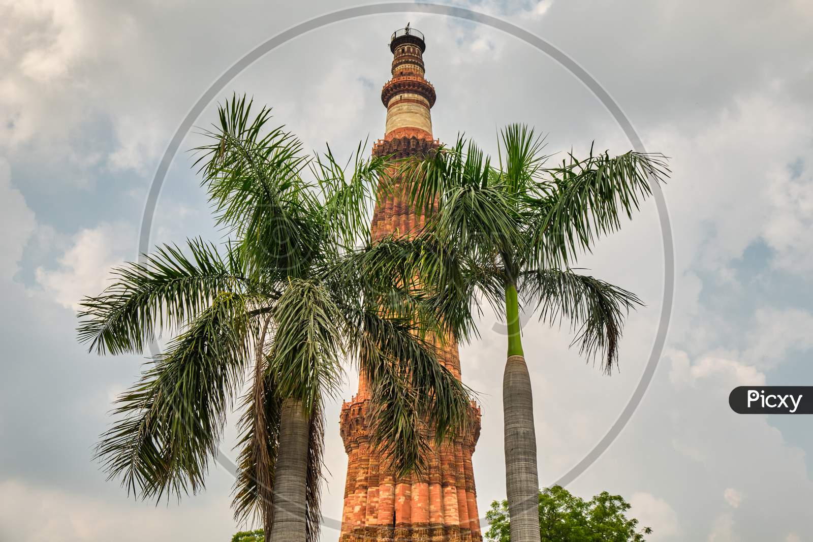 Qutub Minar Complex, Unesco World Heritage Site In New Delhi, India