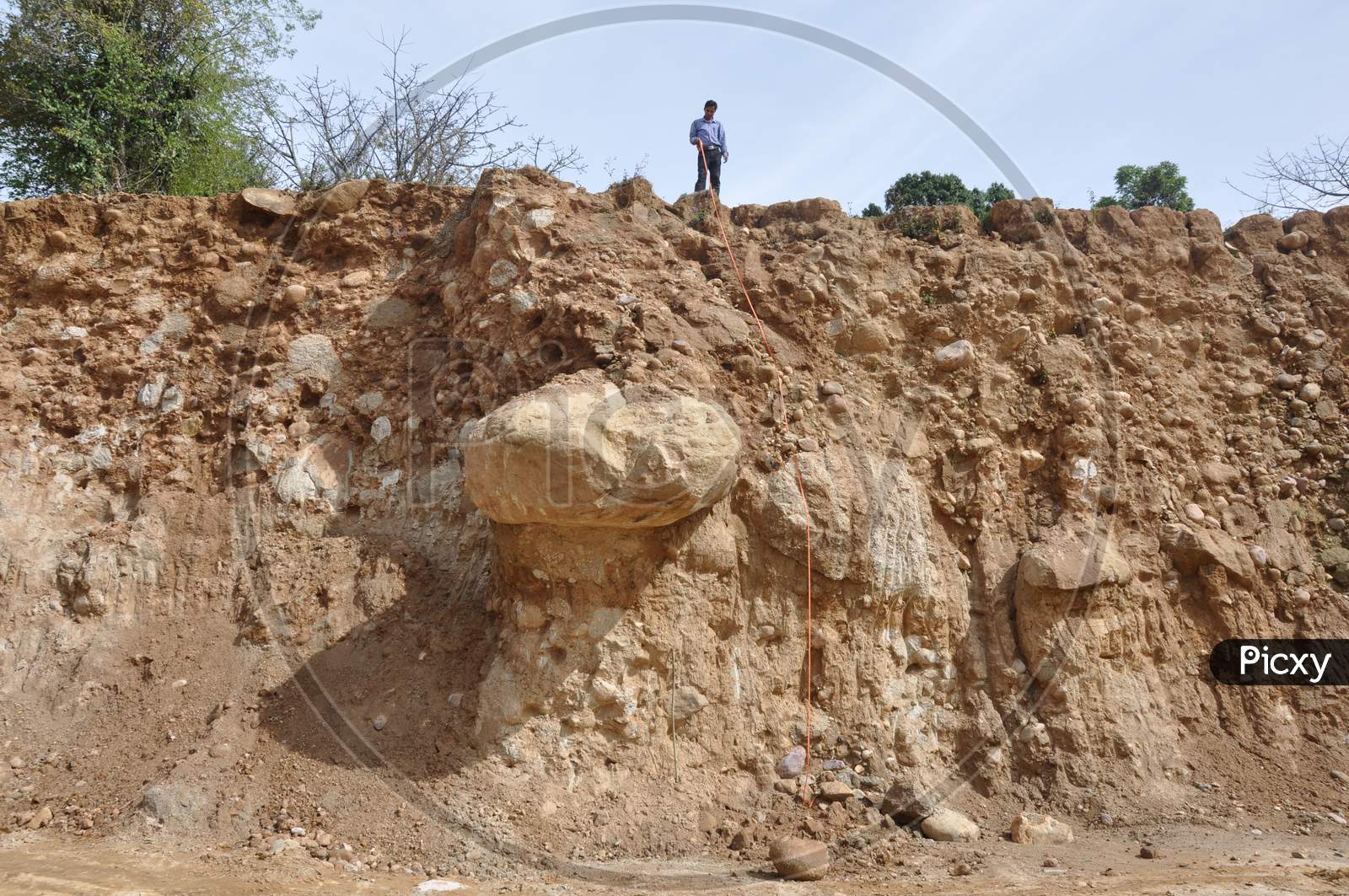 Boulder in a sedimentary environment of Himalaya litholog profile