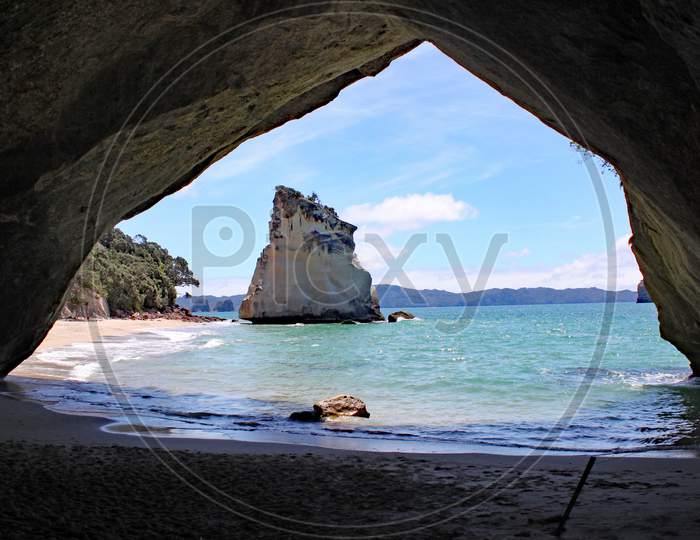 Cathedral Cove On The Coromandel In North Island, New Zealand.