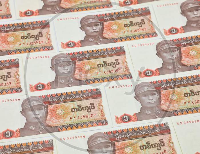 Myanmar Kyats Banknote, Myanmar Kyat Currency Notes placed in Sequence