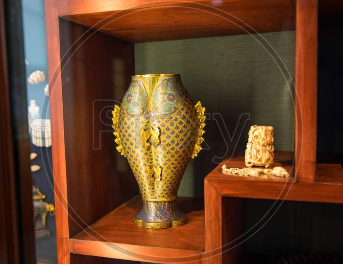 Gold Coated Flower Pot