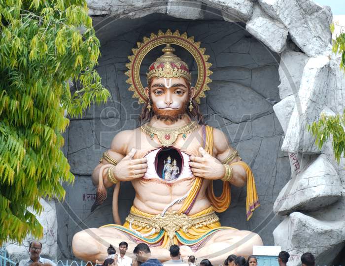 Beautiful statue of god Hanuman