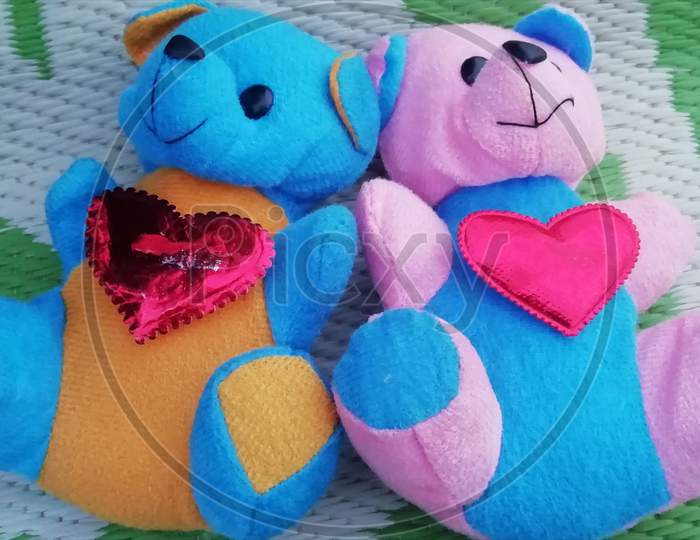 Soft toy teddy bear couple