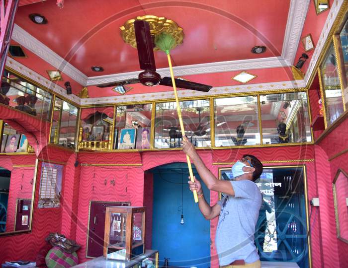 Nagaon : A  Man Claen His Jewellery Shop  After Authorities Allowed Sale  With Certain Restrictions, During The Ongoing Covid-19 Nationwide Lockdown In Nagaon District Of Assam On May 04,2020 .Pix By Anuwar Hazarika