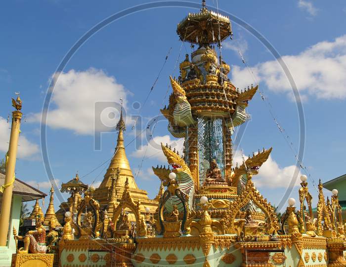 Uzina Pagoda Temple in Myanmar