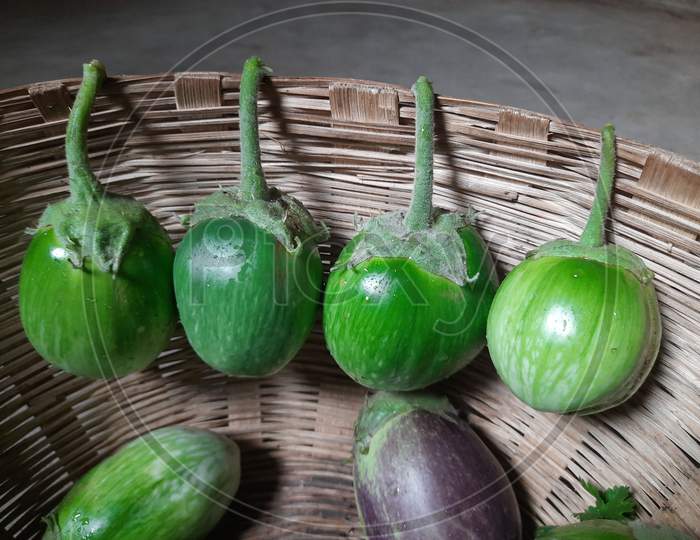 This  is a brinjal or eggplant .