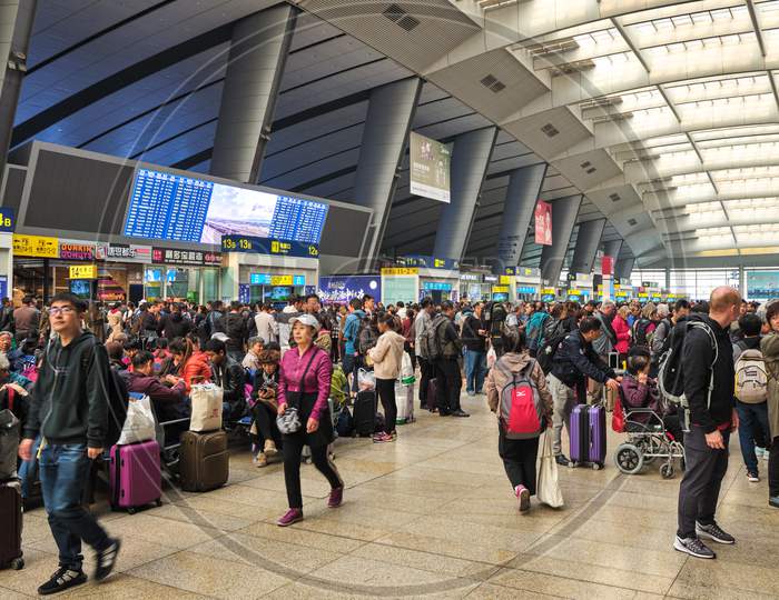 Passengers At The Busy Terminal Of Beijing South Railway Station, Serving High Speed Bullet Trains, Fengtai District, Southwest Beijing, China