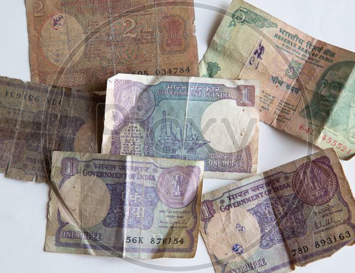 Old indian rupee currency note