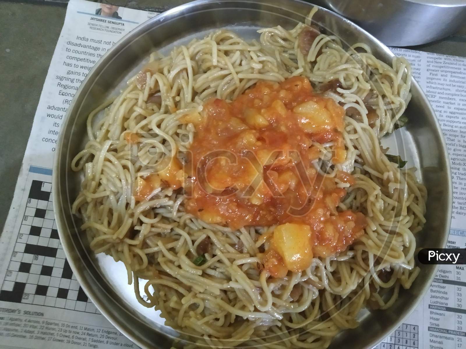 The famous darjeeling alu thukpa noodles