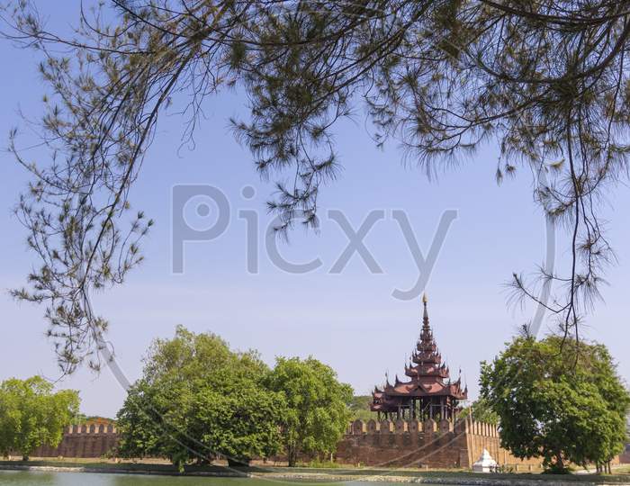 Mandalay Royal Moat & Mandalay Hill