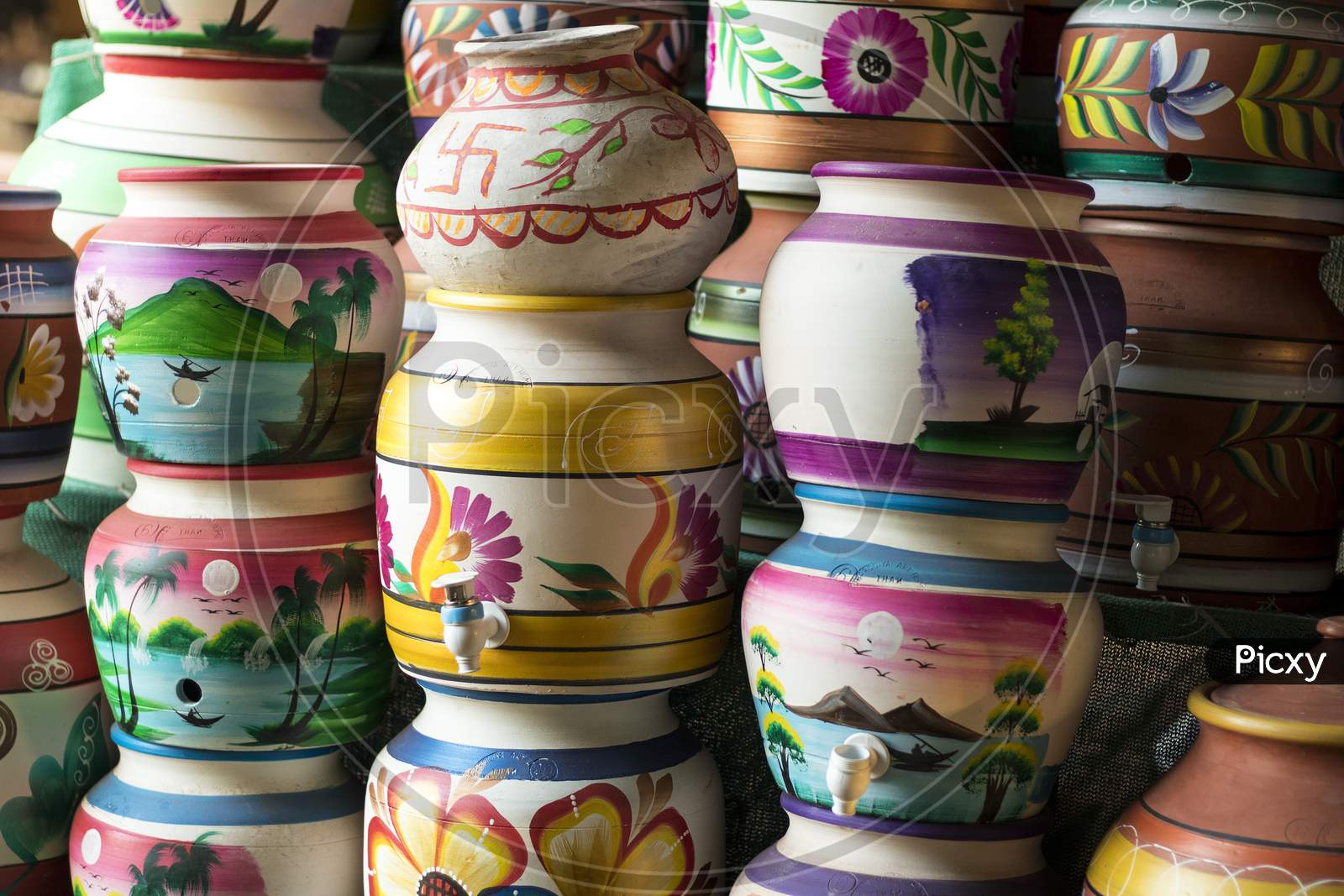 Clay pots with beautiful colors