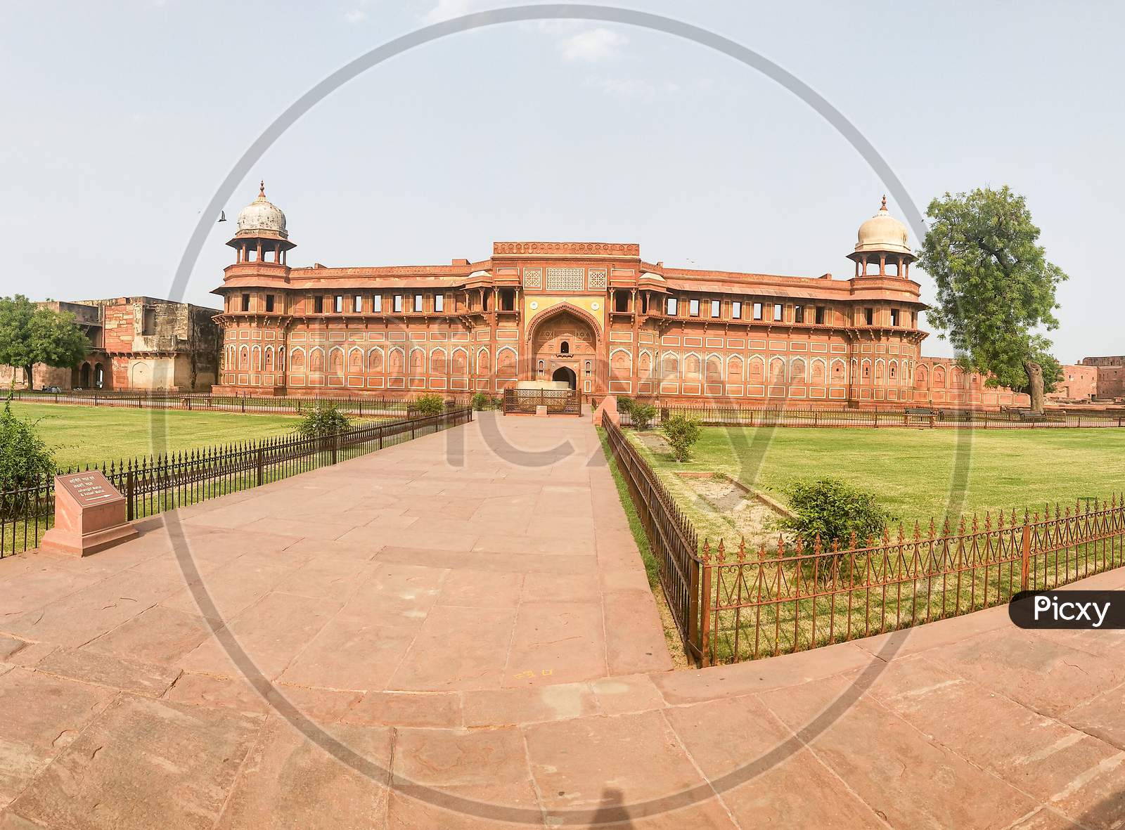 Agra fort in most famous tourist attractions India