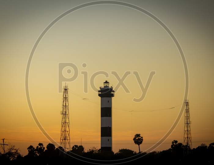 View Of Pulicat Lighthouse With Communication Towers, Pulicat(Also Known As Pazhaverkadu), Tamil Nadu, India. Pulicat Is A Fishing Town North Of Chennai, India.