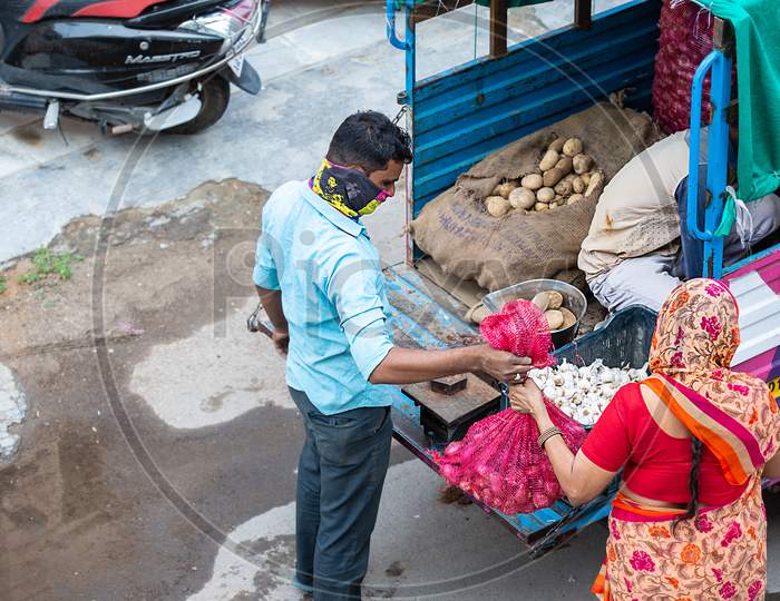 Jodhpur, Rajashtbn, India. 20Th April 2020. People Buying Food, Home Delivery Service Due To Lock Down, Coronavirus, Covid-19 Outbreak In India.