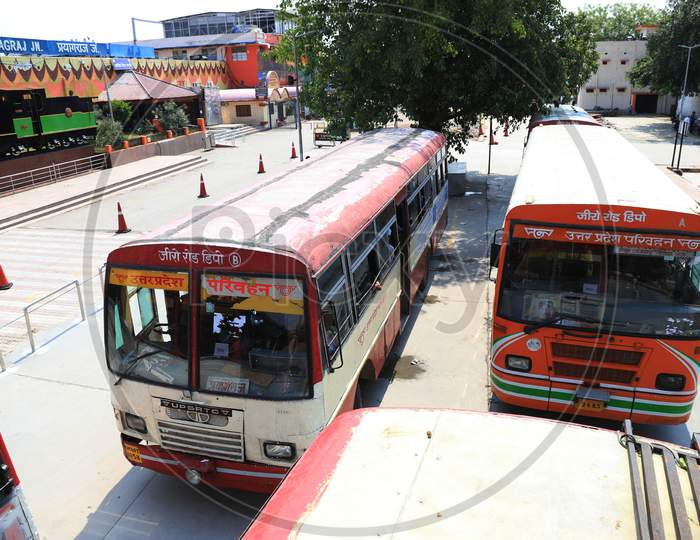 Buses Arranged For Migrant Workers During Nationwide Lockdown Amidst Coronavirus Or COVID- 19 Pandemic, Prayagraj, May 10, 2020