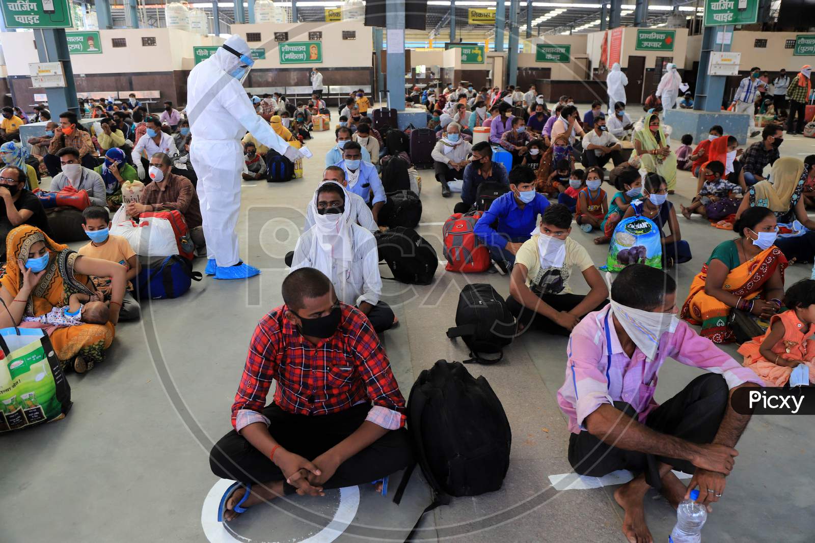 Thermal Screening Conducted For Migrant Workers From Gujarat Who Arrived on A Special Train During Nationwide Lockdown Amidst Coronavirus Or COVID- 19 Pandemic, Prayagraj, May 10, 2020