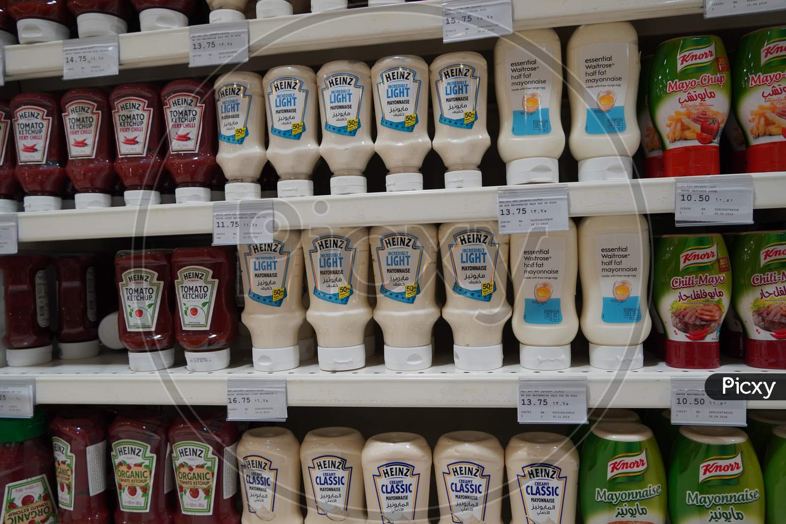 India  Variety Of Heinz, Knorr Nandos Brand Tomato Ketchup And Mayonnaise Display In Store For Sale. Light Mayo, Chilli Mayo Sauce. Bottles Of Various Sauces On Shelves.