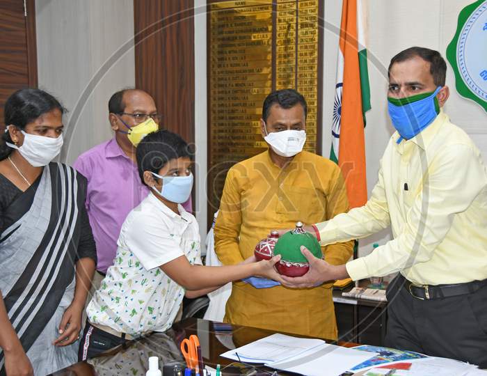 A class five student sacrificed the entire sum that he'd arranged aiming to buy a bicycle an donated to the West Bengal State Emergency Relief Fund through the Purba Bardhaman District Magistrate to be used to prevent Novel Coronavirus (COVID-19)