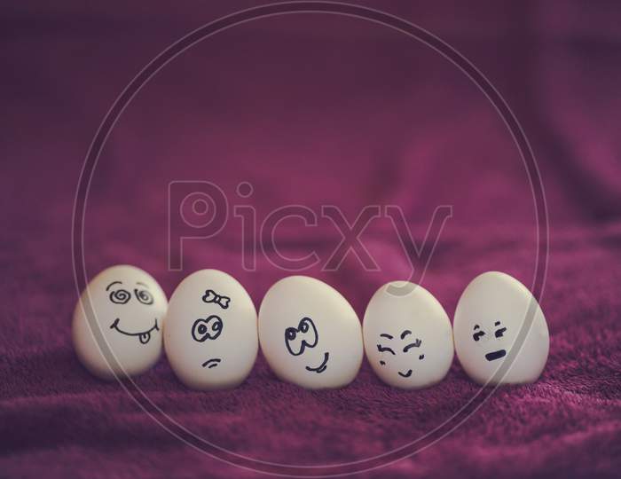 art on eggs
