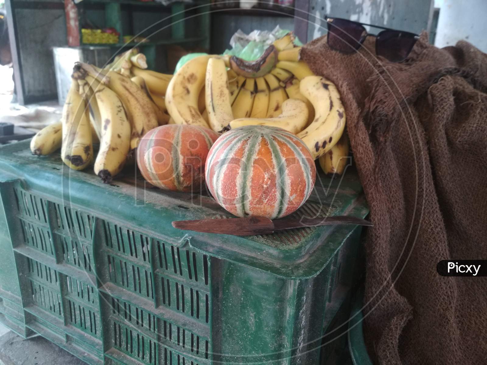 Fruits shop