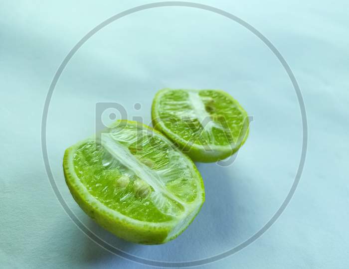 Lemon cut into two pieces.