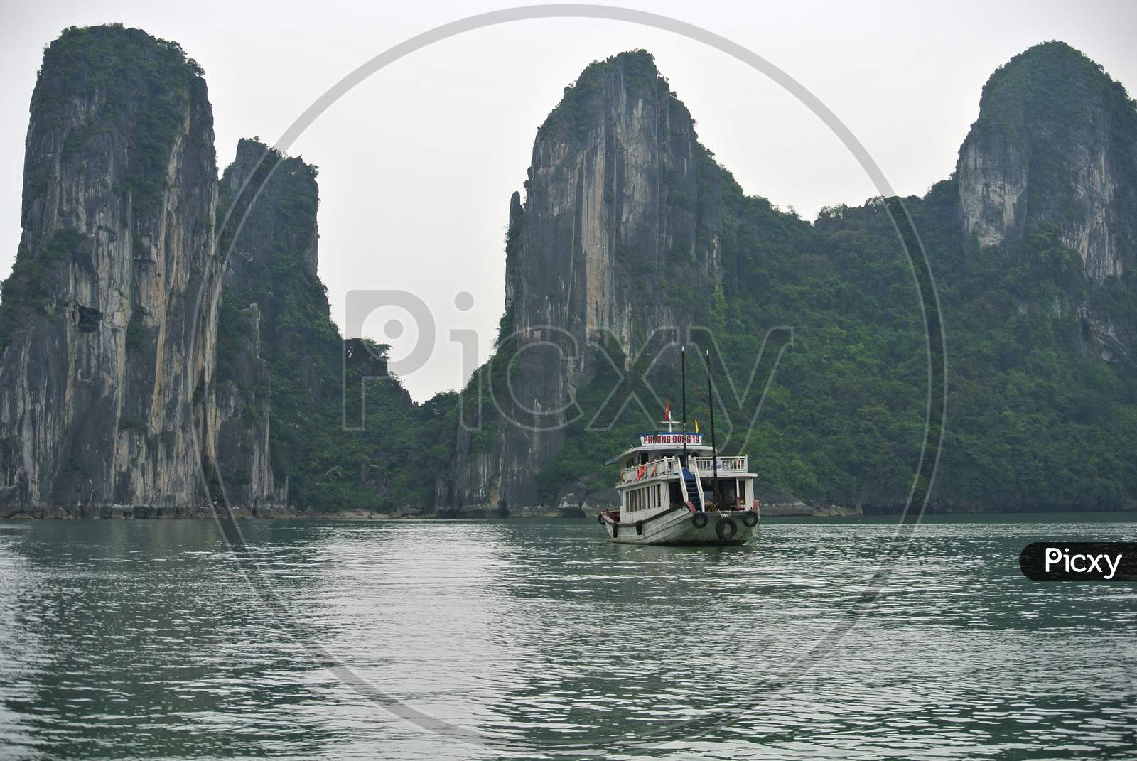Halong Bay Boat