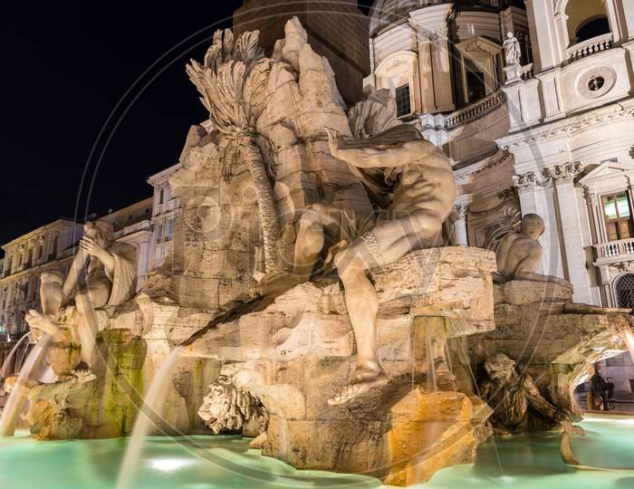 Fontana Dei Quattro Fiumi In Rome