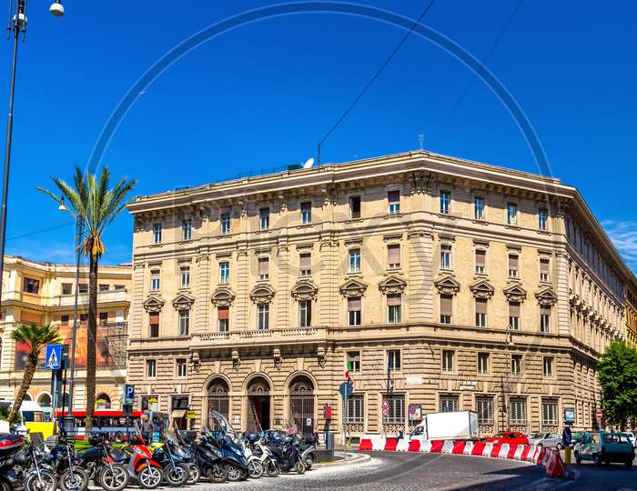 Building On Piazza Cavour In Rome