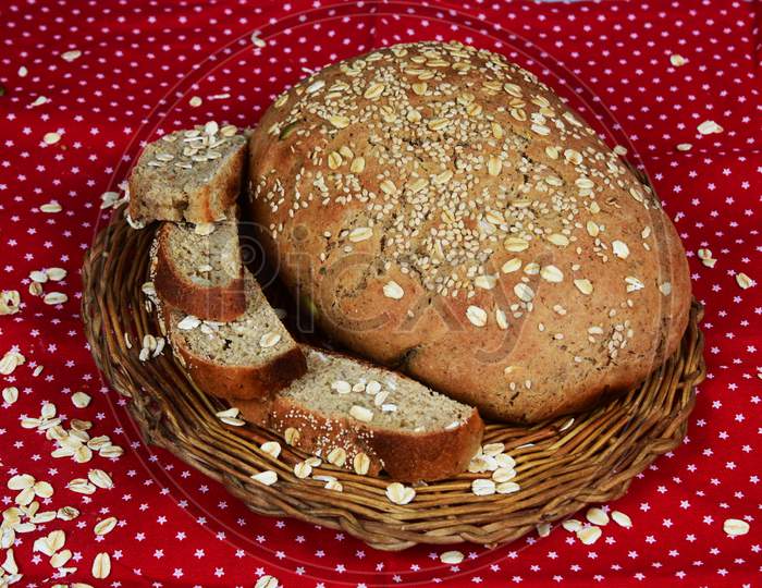 Baked whole wheat bread