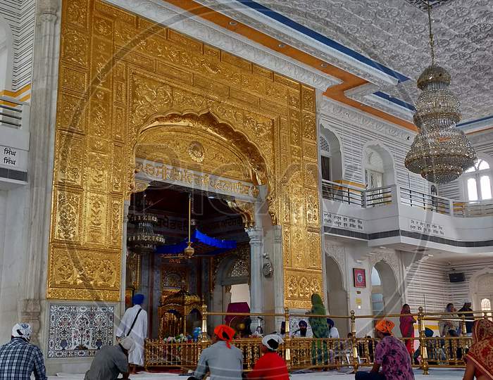 Shiri Guru Granth Sahib Ji