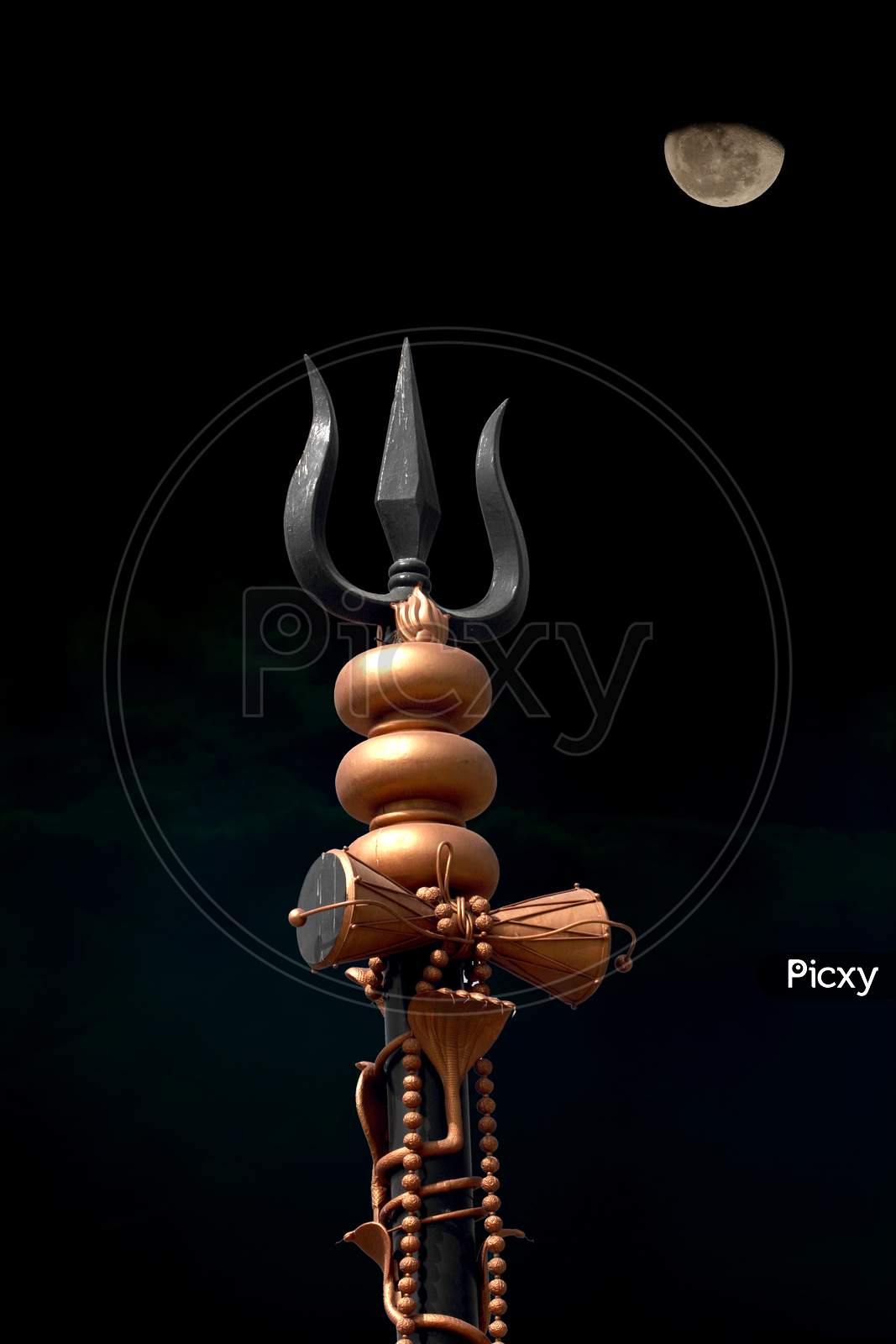 Image of Trishul with moon in the Background-UK422794-Picxy