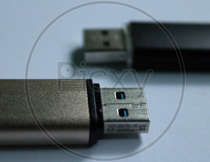 USB Pen Drive 3.1 32 GB Memory