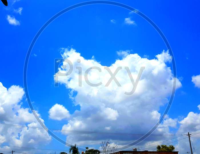 Cloud in SKY background wallpaper