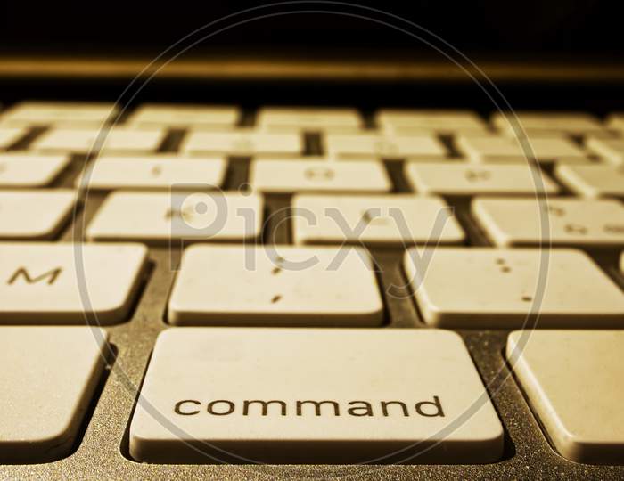 Command button on pc keyboard