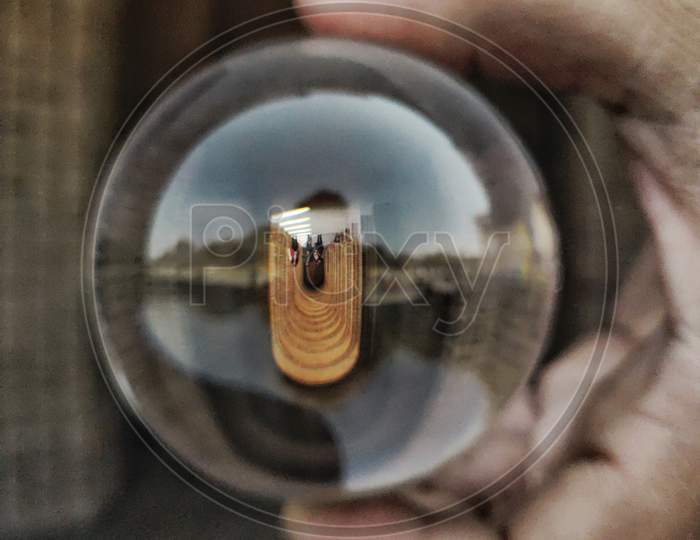 Upside Down Effect with Lensball