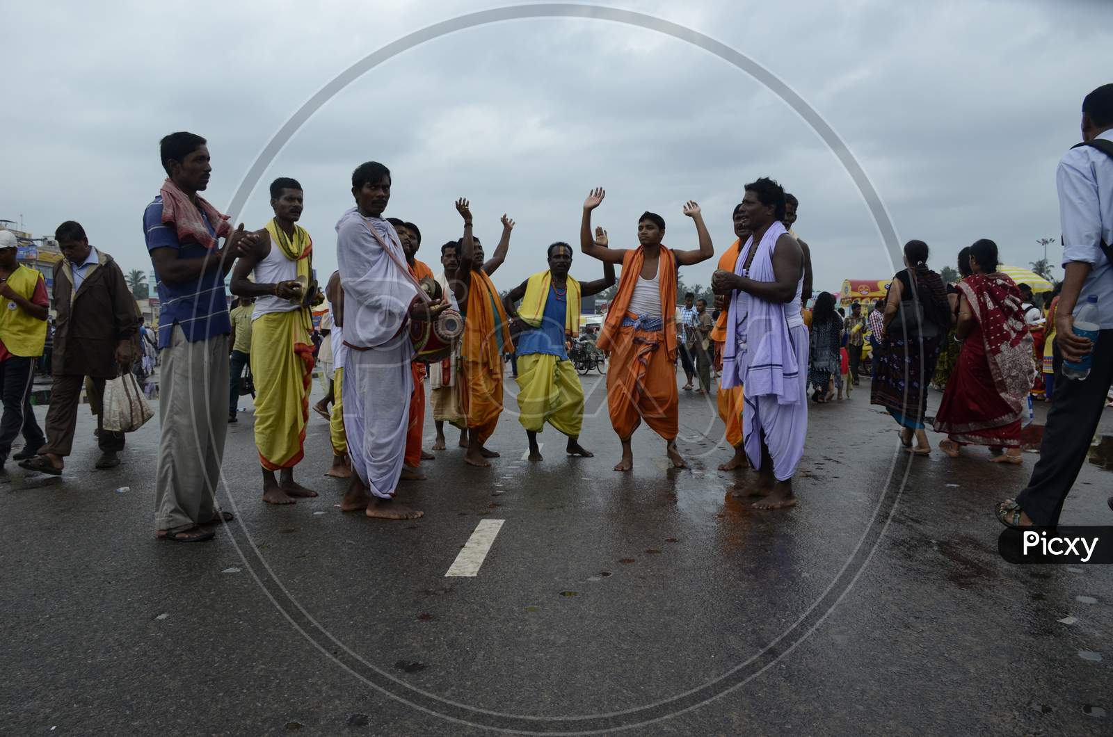 holy performer performing during ratha yatra festival at puri odisha india