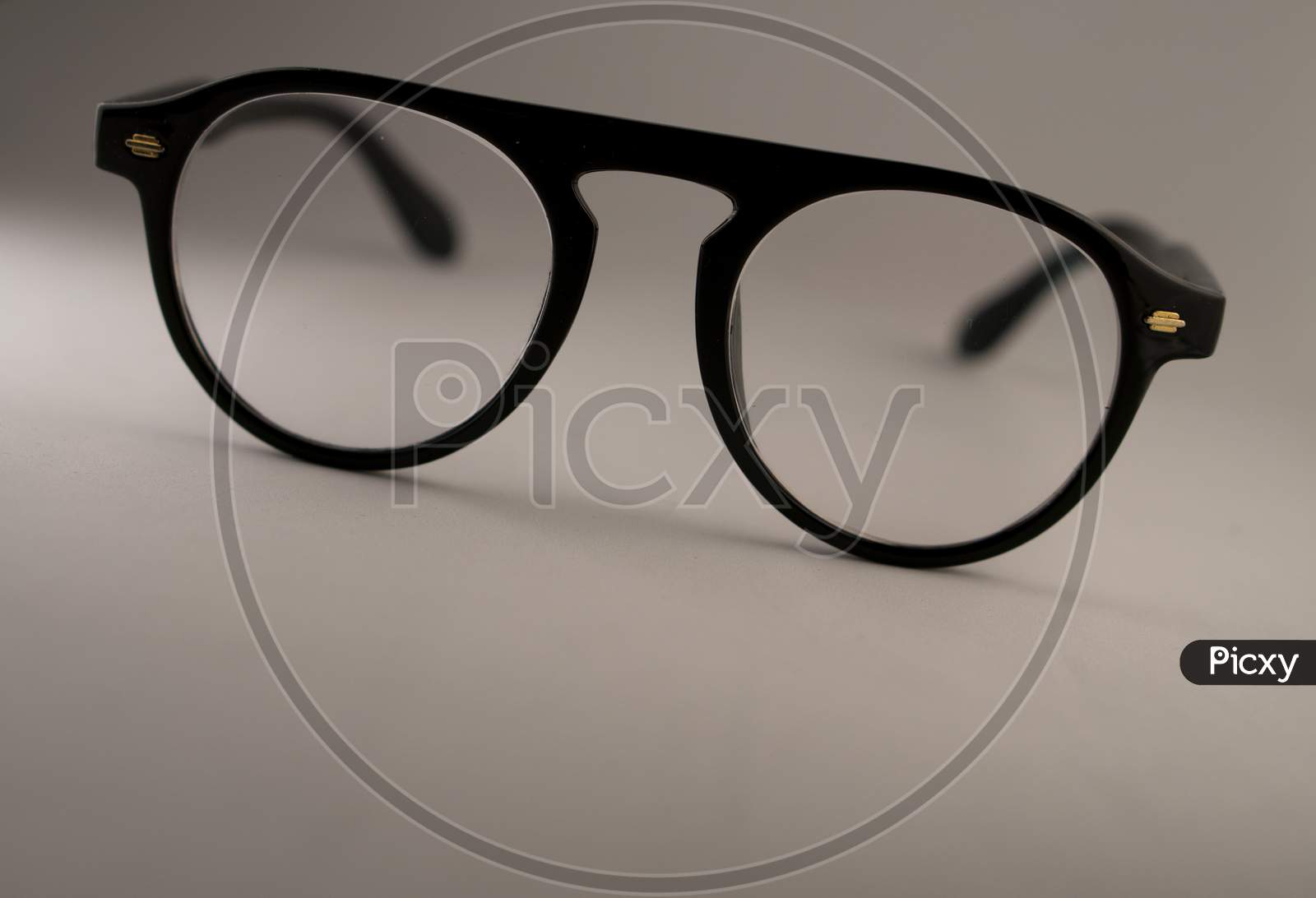 Black frame spectacle or eye glasses