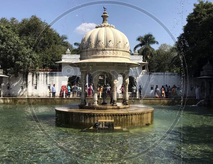 Fountain At Saheliyon Ki Bari