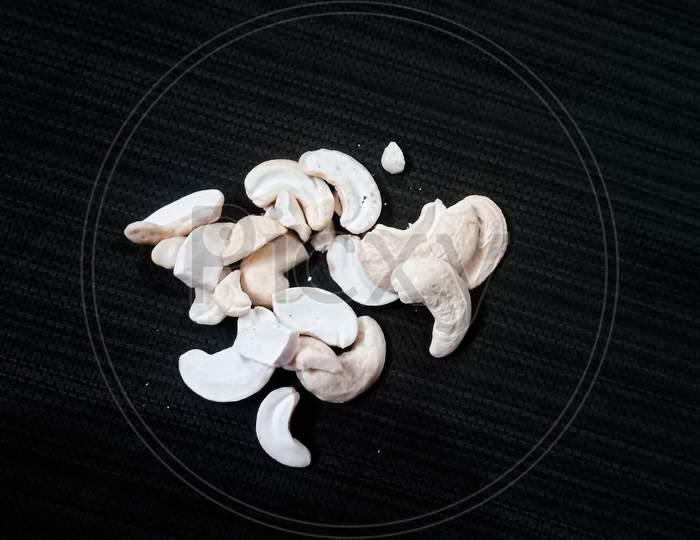 fresh cashew nut image